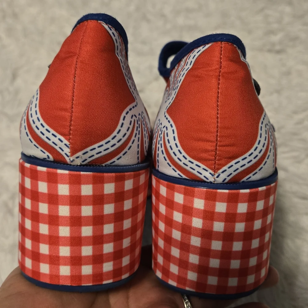 NWT Chocolaticas® Cowgirl Women's Mary Jane Platform Size 41 Color Red/Blue